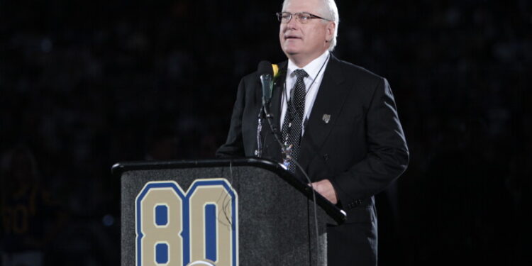 Catch-22: mike martz thinks bears 'finally got it right' with coach, qb 2026 - justice Catch-22: mike martz thinks bears 'finally got it right' with coach, qb 2026