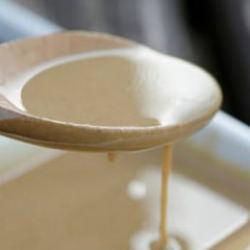 Yiyeni çivi gibi yapıyor: yoğurttan 5 kat daha çok proteinli! 1 kaşıkta...
