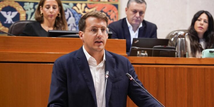 Cha y el frente amplio acuerdan concurrir juntos a las generales en aragón y seguirán negociando con podemos 2026