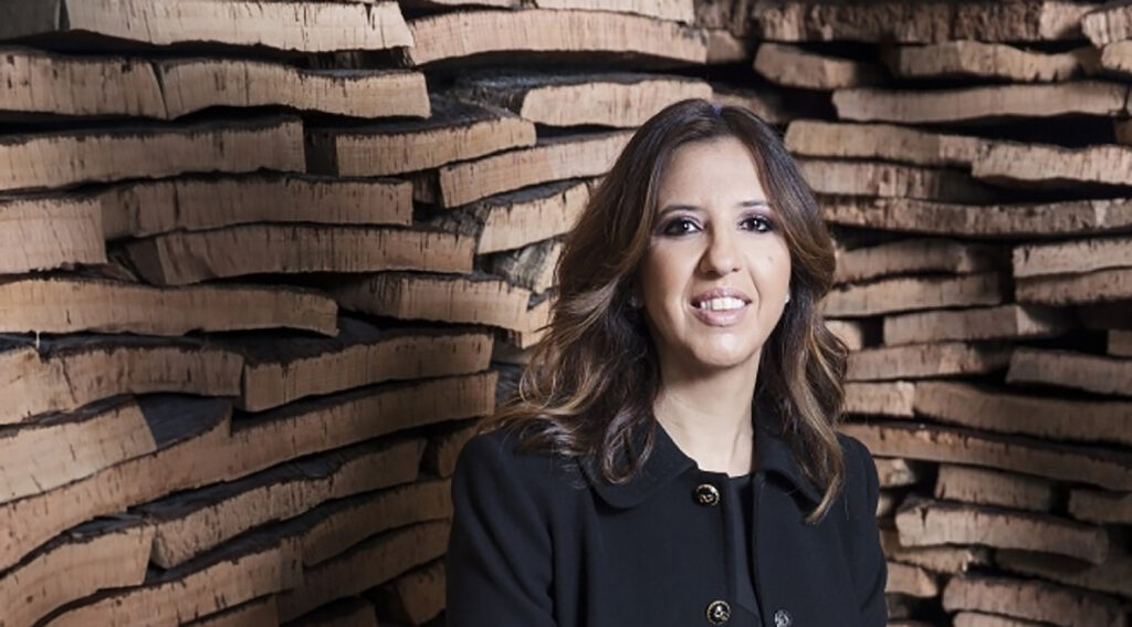 Corticeira amorim associa-se à fundação laps para criar parque infantil em cortiça na nova casa laps 2026 - justiça - iustitia. Bg Cristina rios de amorim
