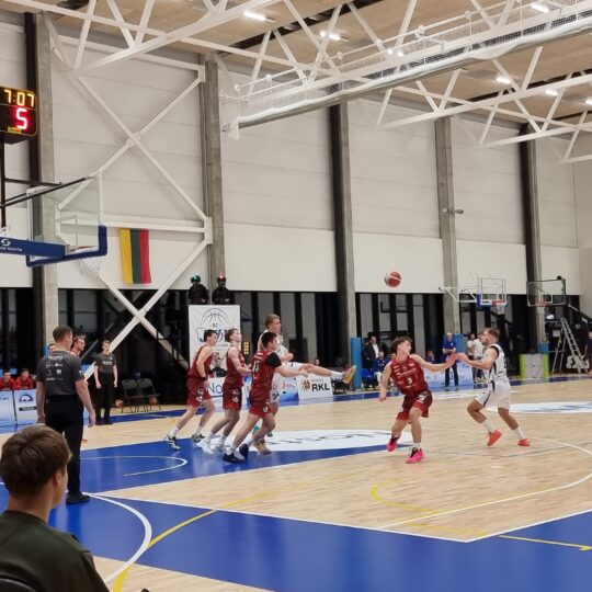 Įspūdingas rokiškio jvn komandos debiutas rkl b lygoje (foto+video) 2026 dingas roki kio jvn komandos debiutas rkl lygoje foto v 10 iustitia. Bg gimtasis rokiškis
atidarymo šventė
varžybas iškilmingai atidarė nostra. Lt-rkl prezidentas vidas butkus, pagirdamas rokiškėnus dėl pavyzdingai sukurtos sporto infrastruktūros, o... Įspūdingas rokiškio jvn komandos debiutas rkl b lygoje (foto+video) 2026 2026-10-16 08:25:29 teisingumas - iustitia. Bg