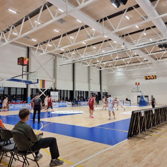 Įspūdingas rokiškio jvn komandos debiutas rkl b lygoje (foto+video) 2026 dingas roki kio jvn komandos debiutas rkl lygoje foto v 11 iustitia. Bg gimtasis rokiškis
atidarymo šventė
varžybas iškilmingai atidarė nostra. Lt-rkl prezidentas vidas butkus, pagirdamas rokiškėnus dėl pavyzdingai sukurtos sporto infrastruktūros, o... Įspūdingas rokiškio jvn komandos debiutas rkl b lygoje (foto+video) 2026 2026-10-16 08:25:29 teisingumas - iustitia. Bg