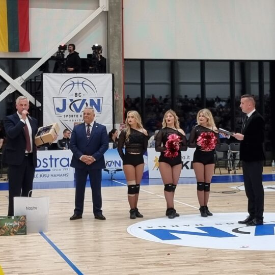 Įspūdingas rokiškio jvn komandos debiutas rkl b lygoje (foto+video) 2026 dingas roki kio jvn komandos debiutas rkl lygoje foto v 7 iustitia. Bg gimtasis rokiškis
atidarymo šventė
varžybas iškilmingai atidarė nostra. Lt-rkl prezidentas vidas butkus, pagirdamas rokiškėnus dėl pavyzdingai sukurtos sporto infrastruktūros, o... Įspūdingas rokiškio jvn komandos debiutas rkl b lygoje (foto+video) 2026 2026-10-16 08:25:29 teisingumas - iustitia. Bg