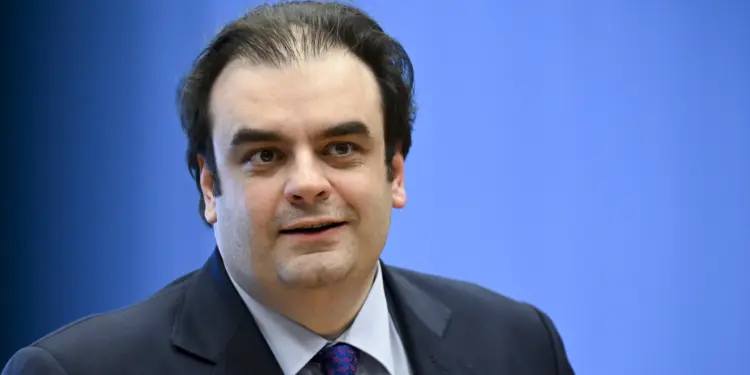 Η Ελλάδα προχώρησε σε  πρόωρη αποπληρωμή χρέους 2,5 δισ. ευρώ προς τον EFSF-Τι σημαίνει αυτό 2026
