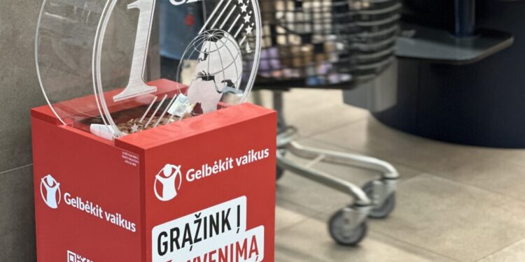 1 ir 2 euro centai, pamiršti stalčiuose ar piniginės dugne, gali padėti vaikams: štai kur juos galima paaukoti 2026