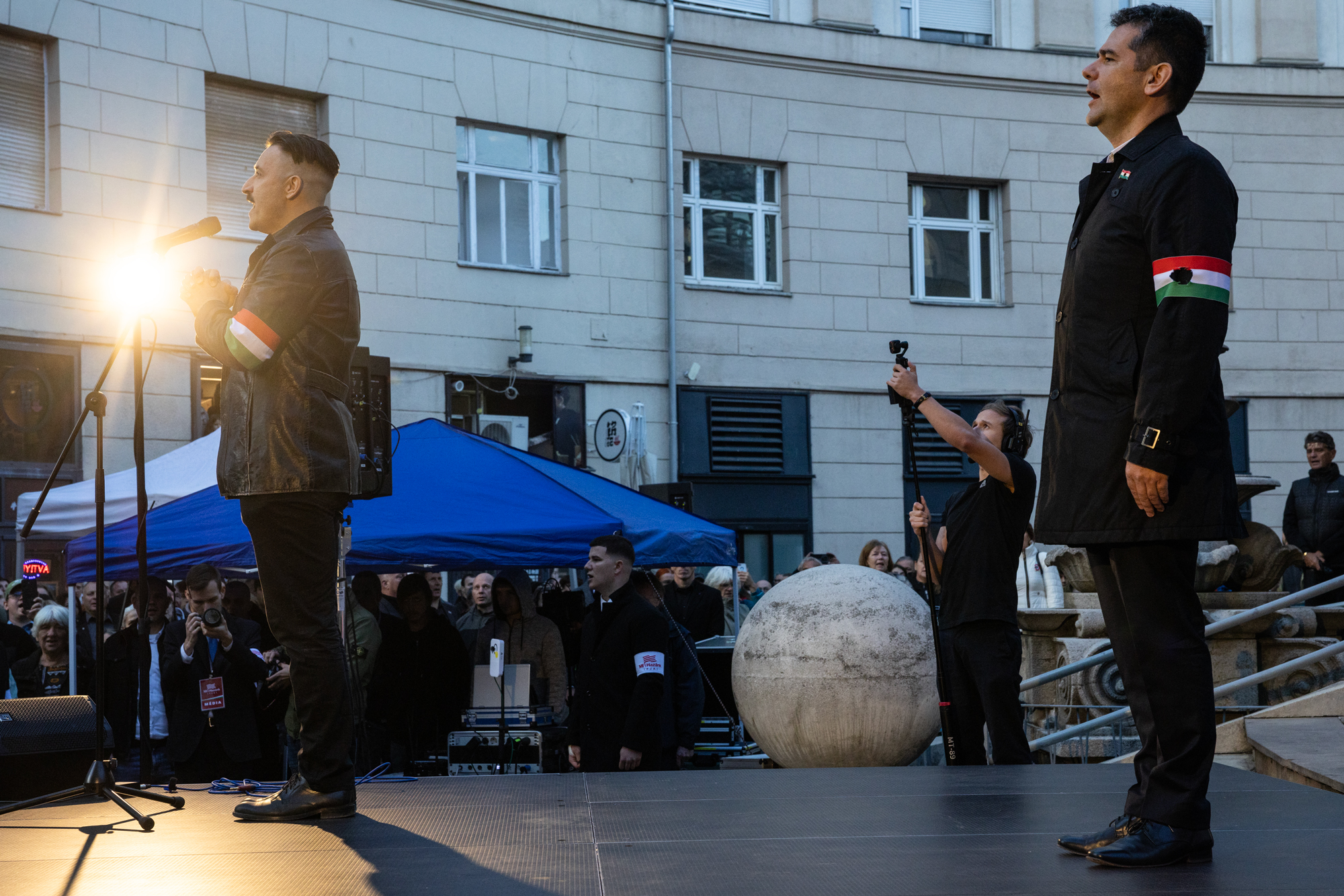 Toroczkai felpörgette a magyarométert a corvin közben a mi hazánk elnöke, majd nemzeti ellenállást hirdetett egy társasjáték miatt 2026 felp rgette magyarom tert corvin zben haz eln majd nemz 4 toroczkai a hatalom érdekében népét feláldozó ukrán elnökről,a farkas módjára... Iustitia. Bg felpörgette a magyarométert a corvin közben a mi hazánk elnöke, majd nemzeti ellenállást hirdetett egy társasjáték miatt 2026 2026-10-23 18:09:04 igazságszolgáltatás - iustitia. Bg toroczkai