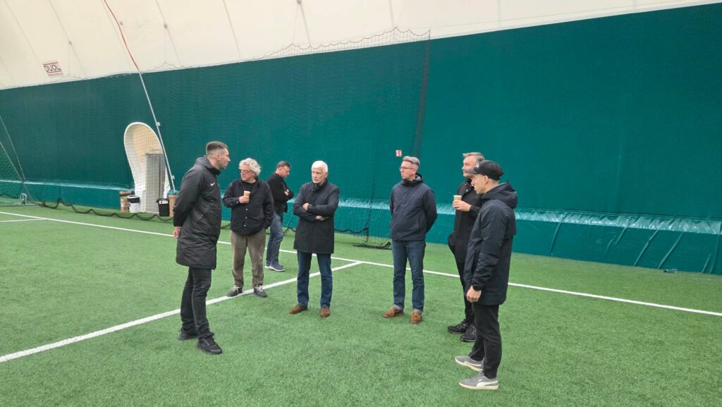 Futbolo maniežo gargžduose link: su futbolo atstovais lankytasi liepojoje, numatytas finansinis prisidėjimas prie projektavimo 2026 - teisingumas - iustitia. Bg Futbolo maniežo gargžduose futbolo maniežo gargžduose link: su futbolo atstovais lankytasi liepojoje, numatytas finansinis prisidėjimas prie projektavimo 2026 futbolo manie garg duose link futbolo atstovais lankyta 1 futbolo maniežo gargžduose iustitia. Bg klaipėdos rajono savivaldybės vadovai – meras bronius markauskas ir administracijos direktorius jevgenijus bardauskas – kartu su miesto vyr. Architektu ir všį „gargždų... Futbolo maniežo gargžduose link: su futbolo atstovais lankytasi liepojoje, numatytas finansinis prisidėjimas prie projektavimo 2026 2026-10-22 11:01:02 teisingumas - iustitia. Bg futbolo maniežo gargžduose