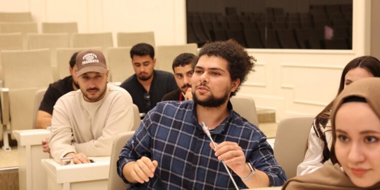 Gaziantep'in dev projeleri genç mimarlar için açık hava dersliğine dönüştü 2026 - adalet - iustitia. Bg Gaziantep'in dev projeleri genç mimarlar için açık hava dersliğine dönüştü 2026