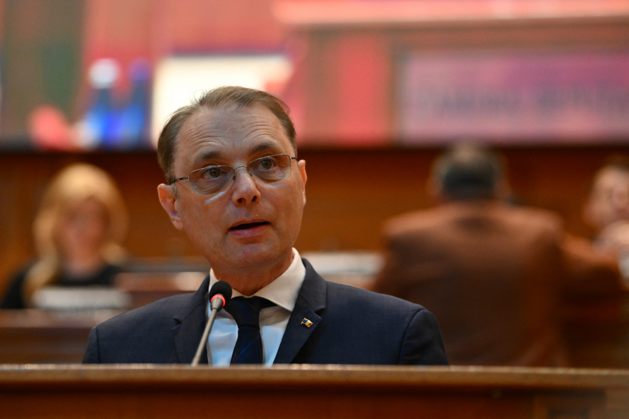 Véget a román véget ér a román kormányválság, a negyedik miniszterelnök-jelöltet megszavazta a parlament 2026 get rom korm nyv negyedik minisztereln jel ltet megszav véget a román bizalmat szavazott a román parlament kedden a szociáldemokrata párt (psd)... Iustitia. Bg véget ér a román kormányválság, a negyedik miniszterelnök-jelöltet megszavazta a parlament 2026 2026-10-20 16:15:27 igazságszolgáltatás - iustitia. Bg véget a román