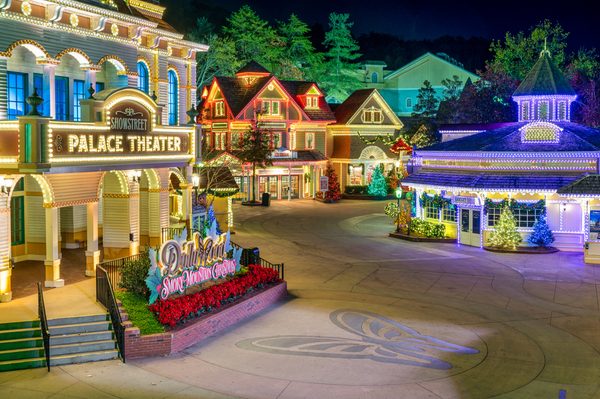 Dc getaway: dolly parton’s dollywood lights up tennessee this christmas 2026 - justice Dc getaway: dolly parton’s dollywood lights up tennessee this christmas 2026