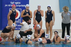 Τρίτη νίκη για τα κορίτσια της νεπ που βλέπουν πιο ψηλά - φωτογραφίες/βίντεο Τρίτη νίκη για τα κορίτσια της νεπ που βλέπουν πιο ψηλά - φωτογραφίες/βίντεο