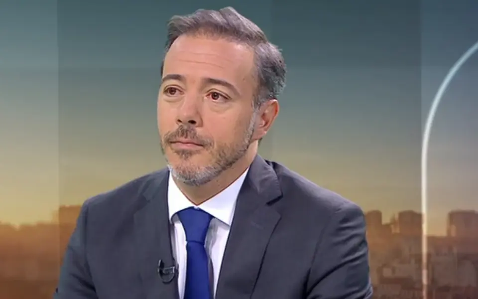 Habitação: acampada do porto nega contactos com pedro duarte além do convite inicial 2026 - justiça - iustitia. Bg Pedro duarte habitação: acampada do porto nega contactos com pedro duarte além do convite inicial 2026 habita acampada porto nega contactos com pedro duarte c pedro duarte a acampada do porto negou, esta sexta-feira, os contactos classificados hoje pelo presidente da câmara do porto,... Iustitia. Bg habitação: acampada do porto nega contactos com pedro duarte além do convite inicial 2026 2026-10-23 21:49:35 justiça - iustitia. Bg pedro duarte