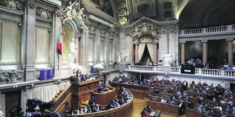 Habitação: psd acusa ps de “falta de decoro” mas está aberto a debater “propostas complementares 2026