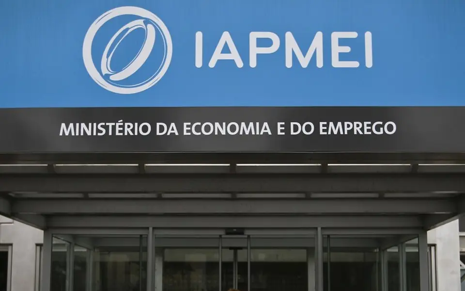 Digital iapmei vai acelerar transformação digital de 600 empresas com programa pme digital+ 2026 iapmei vai acelerar transforma digital 600 empresas com digital a intervenção é financiada pelo compete 2030 e pelo portugal 2030, no âmbito da tipologia de ações coletivas para a... Iustitia. Bg iapmei vai acelerar transformação digital de 600 empresas com programa pme digital+ 2026 2026-10-22 14:43:07 justiça - iustitia. Bg digital
