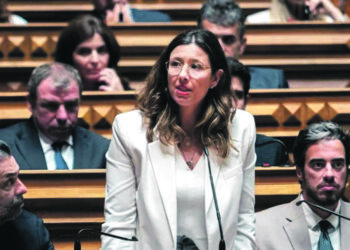 Iniciativa liberal propõe serviços mínimos obrigatórios nas escolas durante as greves 2026
