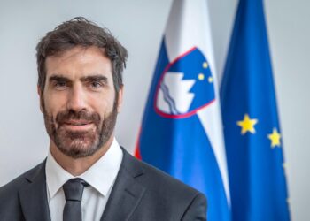 (intervju) niko gamulin: ko končamo razpravo o tehnologiji a, razvijalci že uporabljajo tehnologijo c 2026