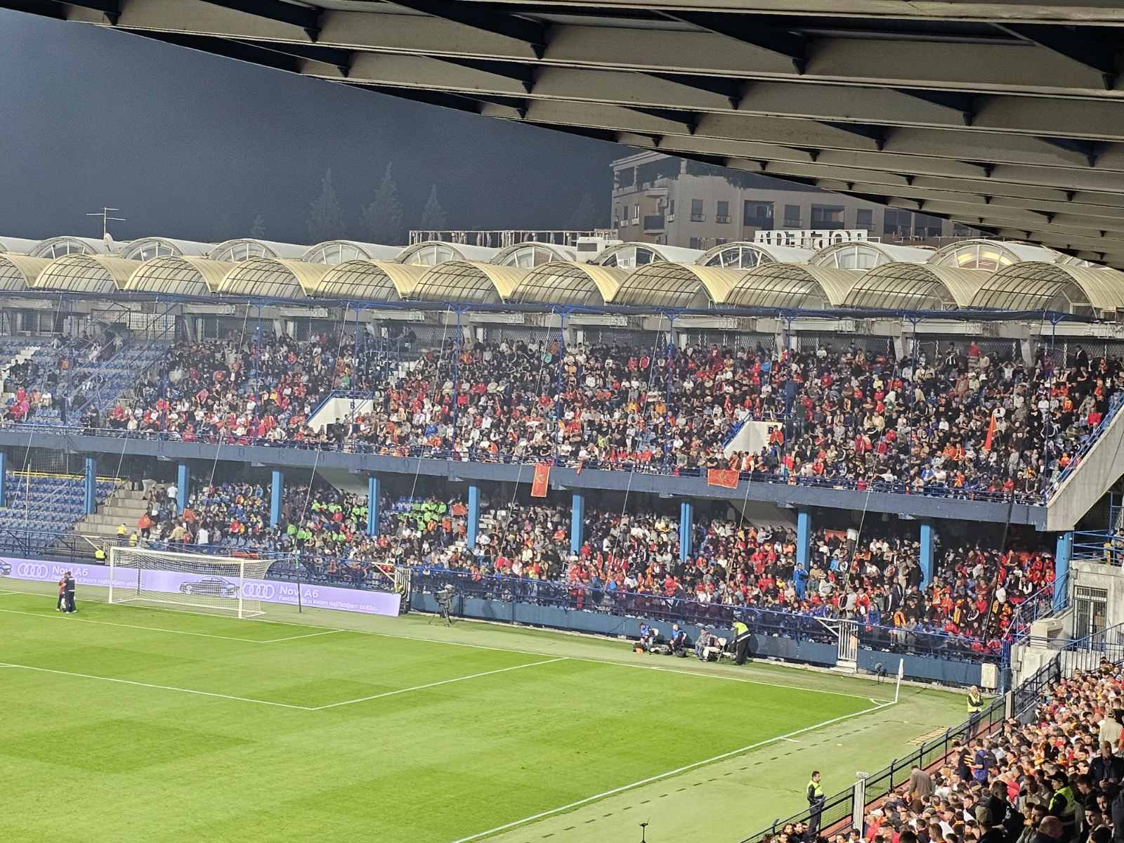 Uživo: crna gora – jermenija 0:0, isključen lončar 2026 - правда - юстиция Crna gora jermenija uživo: crna gora – jermenija 0:0, isključen lončar 2026 ivo crna gora jermenija isklju lon 2026 4 crna gora jermenija crnogorska fudbalska reprezentacija susretom sa jermenijom zatvara ovaj mini ciklus utakmica u ligi nacija, a... Iustitia. Bg uživo: crna gora – jermenija 0:0, isključen lončar 2026 2026-10-05 21:03:11 правда - юстиция crna gora jermenija