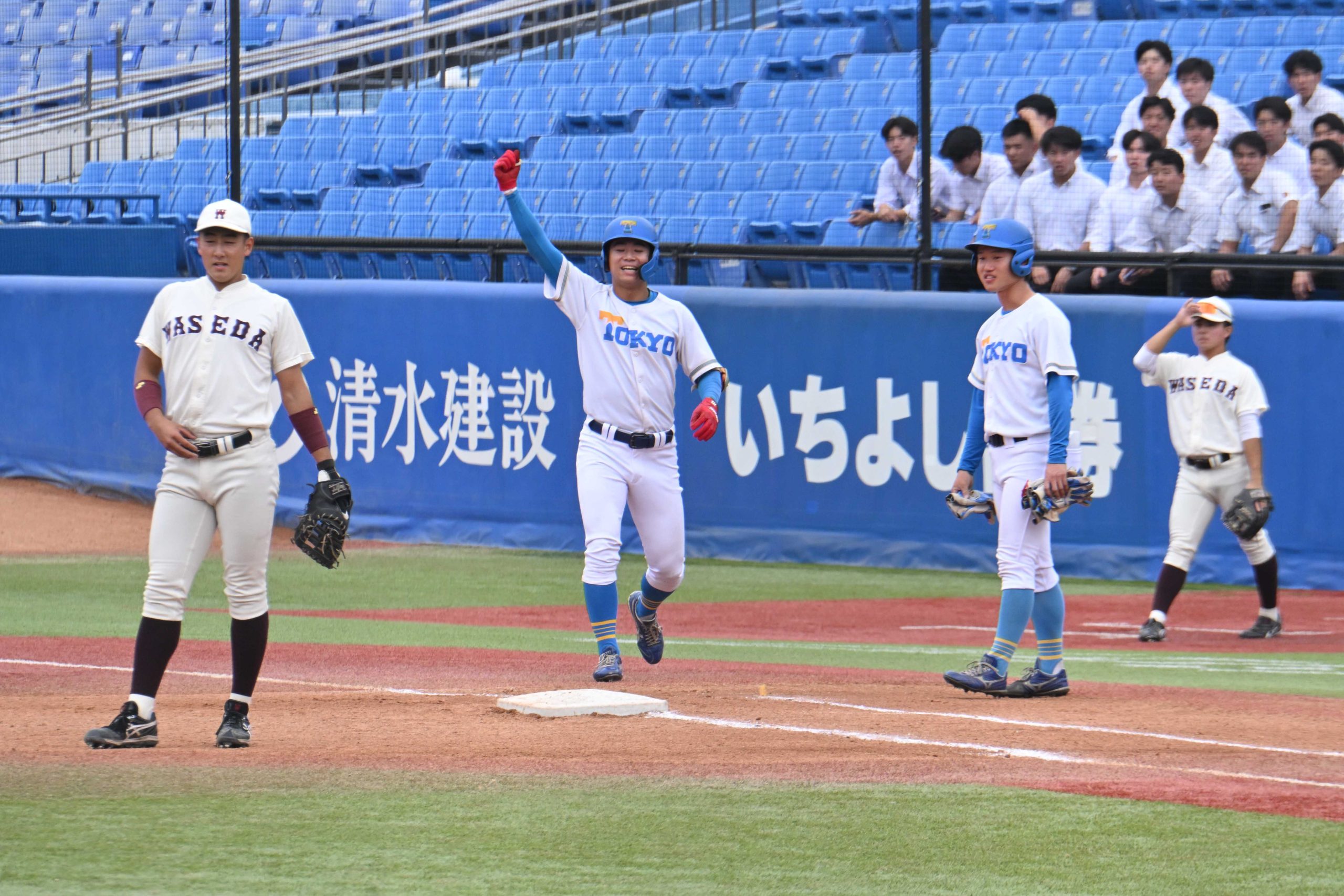 【東京六大学野球】早大1回戦 早大先発・安田に3安打完封負け 2026 - 正義 早大1回戦 早大先発 安田に3安打完封負け 【東京六大学野球】早大1回戦 早大先発・安田に3安打完封負け 2026 jing ni3 2026 30 早大1回戦 早大先発 安田に3安打完封負け 硬式野球部(東京六大学野球)は10月3日、早大との1回戦を戦い、0-6で敗れた。序盤からリードを許すと、5回には1イニング6与四死球で自滅し追加点を献上。打線も早大先発・安田の前に散発3安打と封じられ、完封負けとなった。(<span... Iustitia. Bg 【東京六大学野球】早大1回戦 早大先発・安田に3安打完封負け 2026 2026-10-25 00:00:09 正義 早大1回戦 早大先発 安田に3安打完封負け