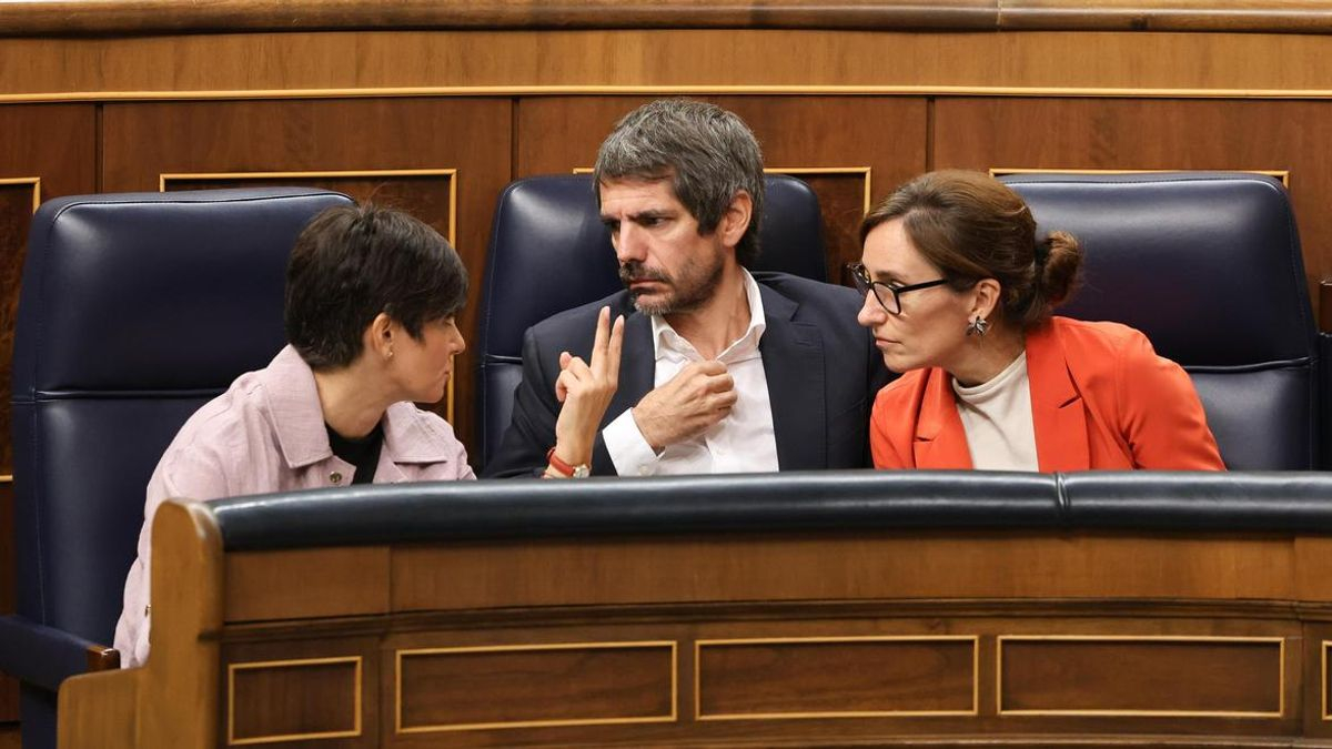 Junts y podemos mantienen en vilo al gobierno sin desvelar si apoyarán los decretos de vivienda 2026 - justicia - iustitia. Bg Junts y podemos mantienen en vilo al gobierno sin desvelar si apoyarán los decretos de vivienda