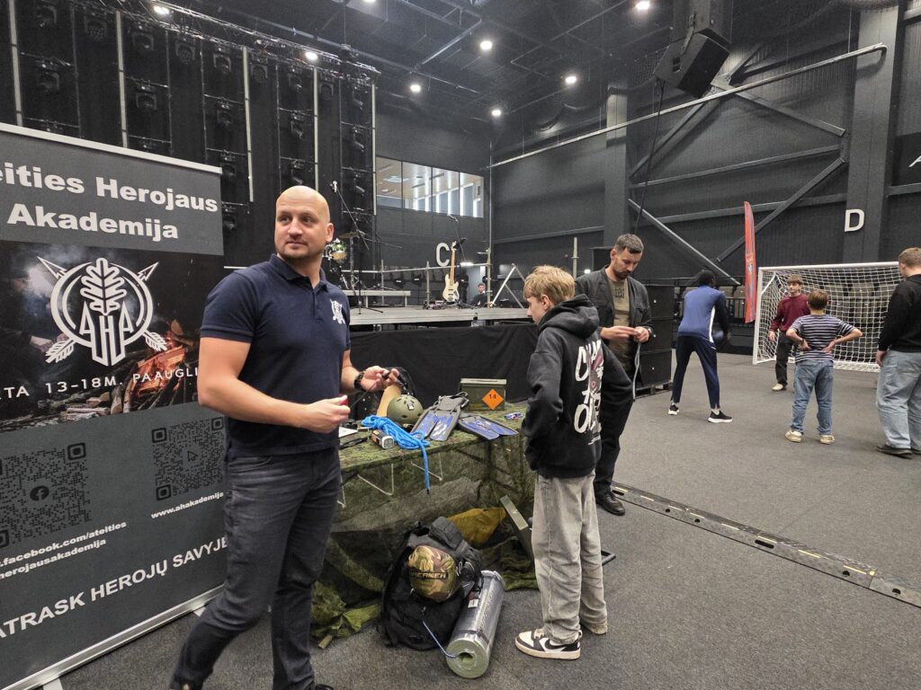 Rūko kai pasakyti „be rūko“: kai pasakyti „ne“ reikia daugiau drąsos nei pabandyti 2026 kai pasakyti reikia daugiau sos nei pabandyti 2026 13 rūko kai pasakyti iustitia. Bg elektroninė cigaretė, vakarėlyje pasiūlytas alkoholis, draugų spaudimas išbandyti tai, ko galbūt visai nenori. Kas lemia jauno žmogaus pasirinkimą – smalsumas, noras pritapti... „be rūko“: kai pasakyti „ne“ reikia daugiau drąsos nei pabandyti 2026 2026-10-22 09:14:29 teisingumas - iustitia. Bg rūko kai pasakyti