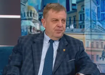 Каракачанов: политически кречетала говорят за ракети, вместо да търсят решение за черно море 2026