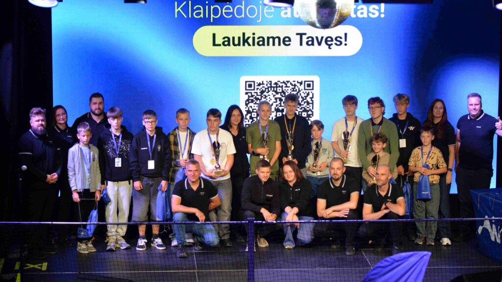 Dronų mokymų centras klaipėdoje atidarytas dronų mokymų centras 2026 klaip doje atidarytas dron mokym centras 2026 6 dronų mokymų centras iustitia. Bg per šiuos metus „airtech“ centre planuojama apmokyti apie 100 vaikų, dar 100 mokinių dronų valdymo ir konstravimo žinių įgis bendrojo ugdymo mokyklose. 2027 metais ketinama... Klaipėdoje atidarytas dronų mokymų centras 2026 2026-10-24 03:55:00 teisingumas - iustitia. Bg dronų mokymų centras