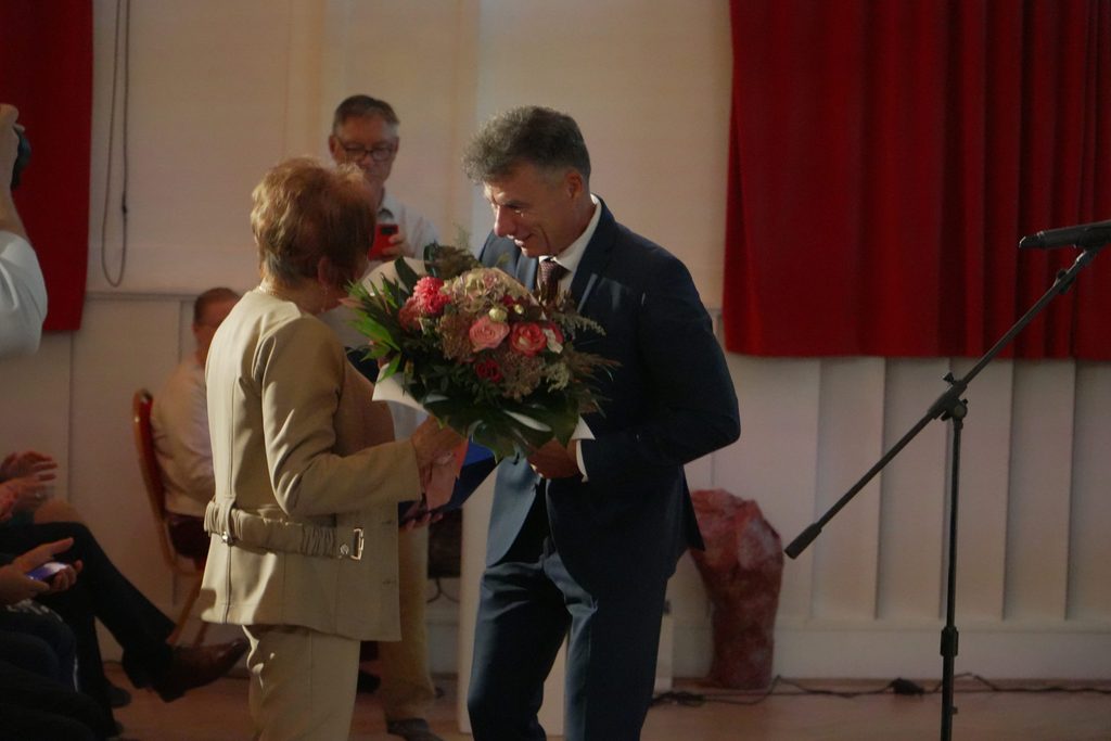 80. Születésnapján köszöntötték dr. Domoszlai erzsébetet 2026 - igazságszolgáltatás - iustitia. Bg Domoszlai erzsébet 80. Születésnapján köszöntötték dr. Domoszlai erzsébetet 2026 let snapj domoszlai erzs betet 2026 6 domoszlai erzsébet a zene világnapja alkalmából rendezett ünnepi esemény idén különleges jelentőséggel bírt a város életében. A voke... Iustitia. Bg 80. Születésnapján köszöntötték dr. Domoszlai erzsébetet 2026 2026-10-06 08:03:03 igazságszolgáltatás - iustitia. Bg domoszlai erzsébet
