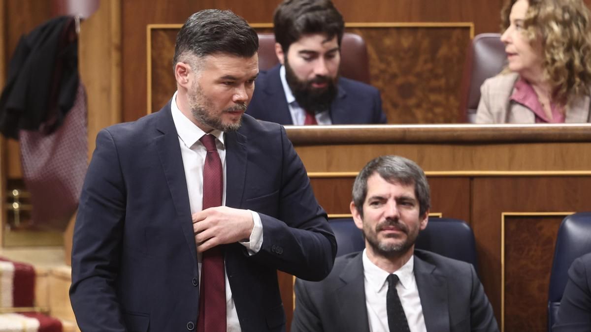 Los comuns cargan contra rufián tras pactar con podemos: "venía a unir a la izquierda y está haciendo lo posible por dividirla" 2026 - justicia - iustitia. Bg Los comuns cargan contra rufián tras pactar con podemos: "venía a unir a la izquierda y está haciendo lo posible por dividirla"