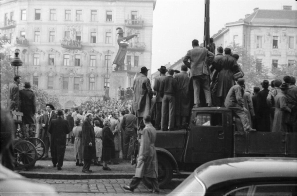 70th anniversary magyar rubs salt into our 1956 wound by inviting ursula von der leyen to the 70th anniversary 2026 magyar rubs salt into our 1956 wound inviting ursula vo 1 70th anniversary to mark the 70th anniversary of the 1956 revolution, hungary will commemorate our historic struggle for freedom on... Iustitia. Bg magyar rubs salt into our 1956 wound by inviting ursula von der leyen to the 70th anniversary 2026 2026-10-20 09:44:58 justice - iustitia. Bg 70th anniversary
