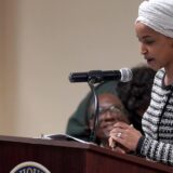 Bundesbeamte haben laut us-medien eine durchsuchung bei der linken demokratischen us-abgeordneten ilhan omar durchgeführt. (archivbild)