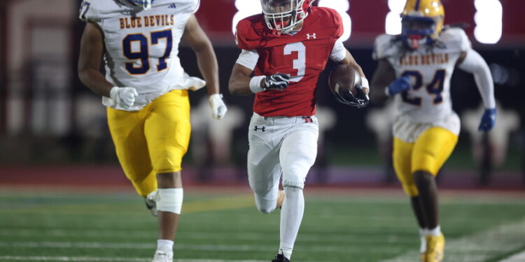 Mark williams sparkles in the clutch as naperville central beats warren in the 8a playoffs 2026