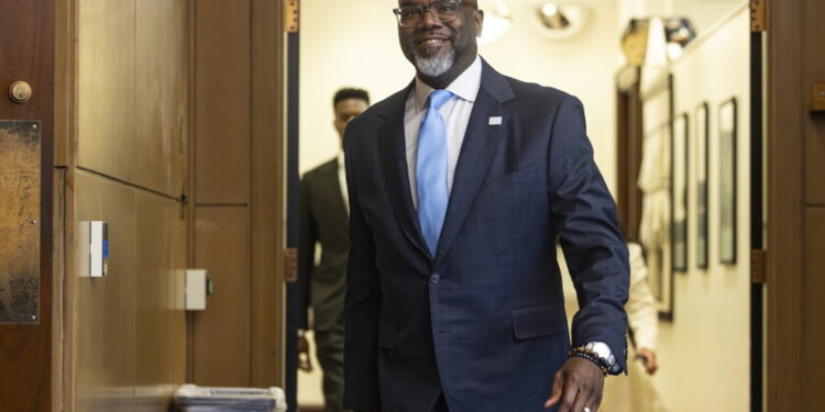 Mayor johnson announces plan to expand food access, create indoor public markets 2026