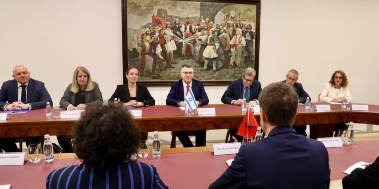 Ministri hoxha pret në tiranë homologun izraelit, shqipëria dhe izraeli nënshkruajnë marrëveshje bashkëpunimi 2026