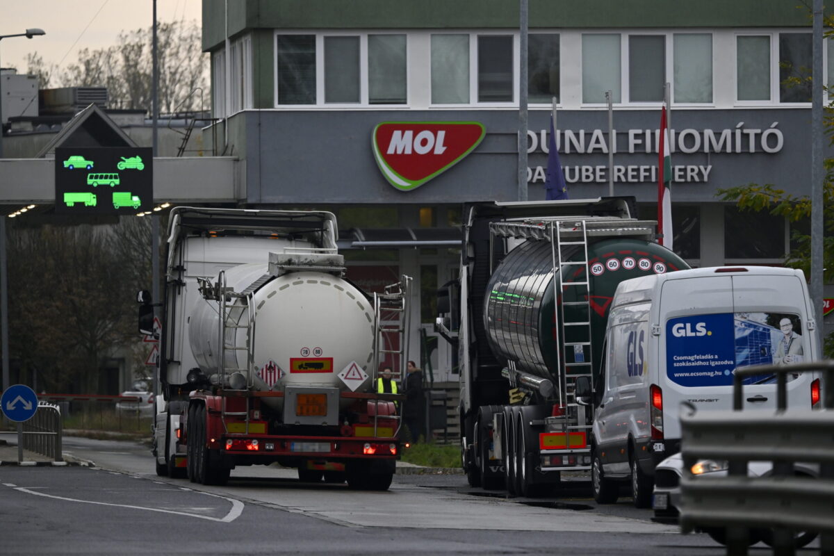 Mol completes reconstruction of fire-damaged unit at danube refinery