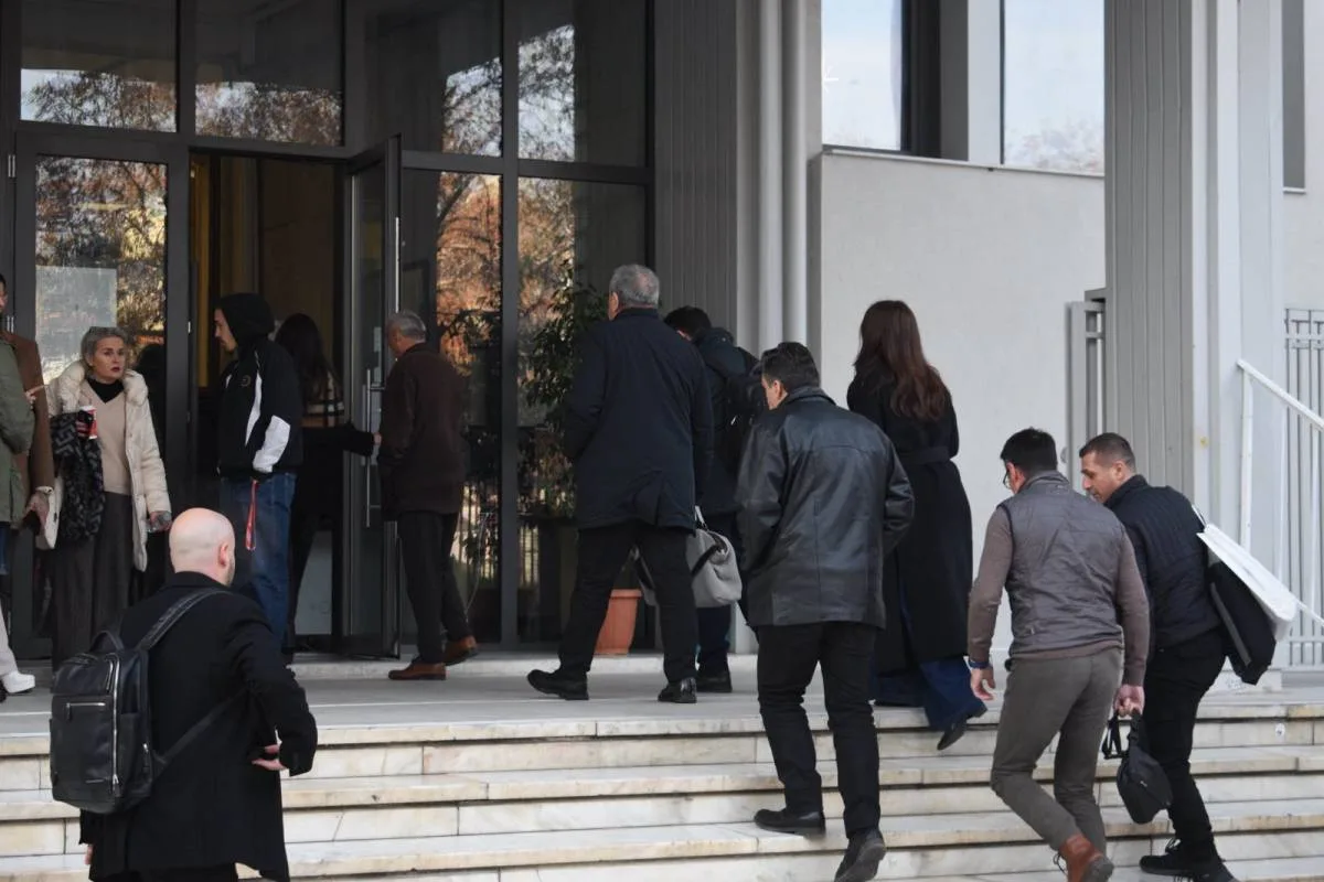Δίκη τέμπη: νέα αιτήματα στο δικαστήριο – τι ζητούν οι συγγενείς των θυμάτων Δίκη τέμπη: νέα αιτήματα στο δικαστήριο – τι ζητούν οι συγγενείς των θυμάτων