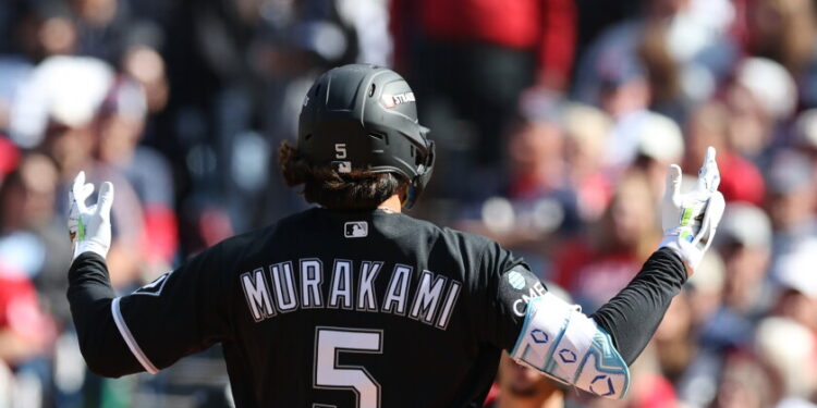 Munetaka murakami's early two-run blast powers white sox over guardians 3-0 in game 1 2026