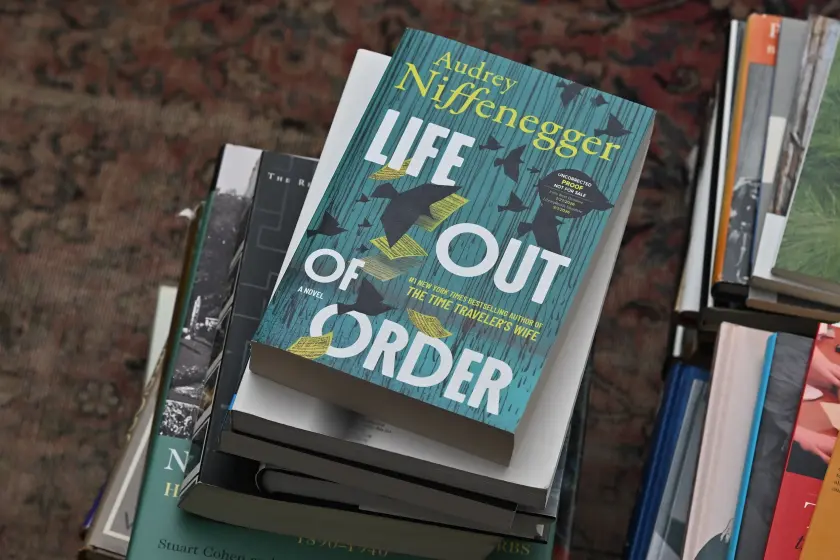 Among our 10 autumn reading suggestions is the new Audrey Niffenegger novel “Life Out of Order.”