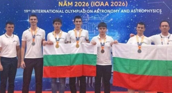 Мс: олимпийските медали от 11-и клас също ще са вход за вуз 2026