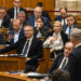 Orbán viktor politikai helyzetértékelést tart a fidesz–kdnp kihelyezett frakcióülésén 2026