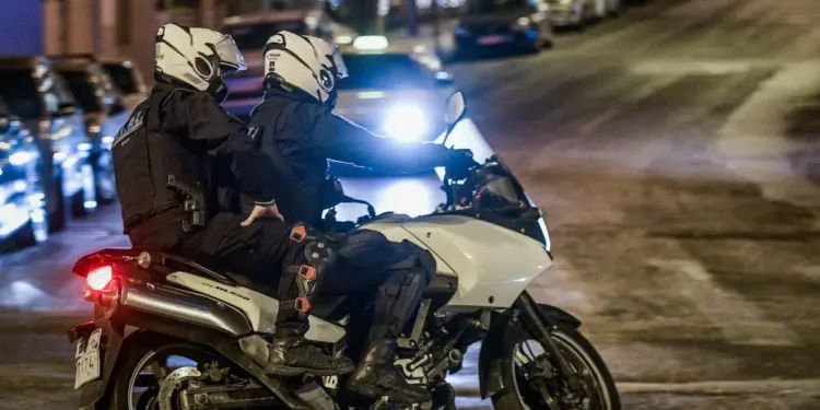 Πατήσια: συνελήφθη 19χρονος για ληστεία σε βάρος 67χρονου – αρπαξε αλυσίδα από το λαιμό της 2026