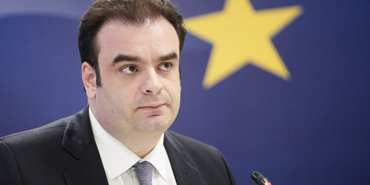 Πιερρακάκης: στην μπανγκόκ για τη σύνοδο δντ – παγκόσμιας τράπεζας και τις κρίσιμες συζητήσεις της g7 2026
