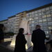 Pope leo leaves rome’s gemelli hospital 4 days after lung cancer surgery 2026