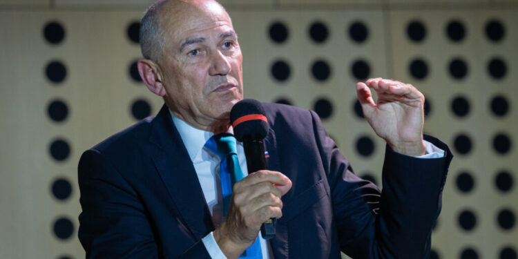 Premier janša na vrhu gospodarstva: edina realna podlaga za blaginjo je gospodarska rast 2026
