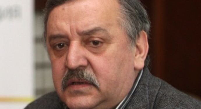 Проф. Кантарджиев: първите случаи на грип не означават епидемия, но забавяне на ваксините крие риск 2026