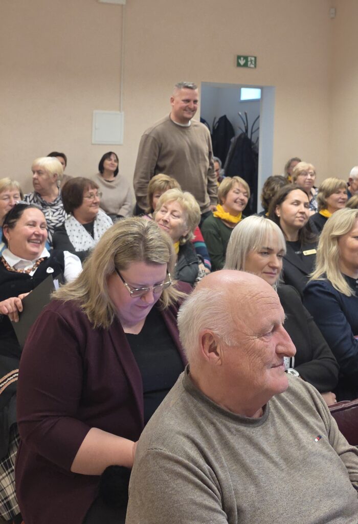 Įkvėpti praeities, kuria ateičiai: 290 metų agluonėnų mokyklos šviesos kelias 2026 - teisingumas - iustitia. Bg Agluonėnų įkvėpti praeities, kuria ateičiai: 290 metų agluonėnų mokyklos šviesos kelias 2026 pti praeities kuria atei iai 290 met agluon mokyklos vi 15 agluonėnų iustitia. Bg mokyklos jubiliejine švente pasidžiaugė klaipėdos rajono savivaldybės vicemerė v. riaukienė, direktorė a. Jasienė, dr. S. Pocytė, buvusi ilgametė direktorė r. Gabalienė,... Įkvėpti praeities, kuria ateičiai: 290 metų agluonėnų mokyklos šviesos kelias 2026 2026-10-20 05:52:00 teisingumas - iustitia. Bg agluonėnų