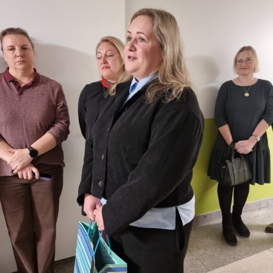 Rajono ligoninėje atidarytas rajono ligoninėje atidarytas skyrius, kurio laukė daugybė šeimų (foto) 2026 rajono ligonin atidarytas skyrius kurio lauk daugyb eim 19 rajono ligoninėje atidarytas iustitia. Bg gimtasis rokiškis
didžiulis poreikis
anot skyriuje dirbančios gydytojos-socialinės pediatrės žydrūnės jakštonienės, vaikų raidos sutrikimų ankstyvosios reabilitacijos skyriaus... Rajono ligoninėje atidarytas skyrius, kurio laukė daugybė šeimų (foto) 2026 2026-10-15 12:23:35 teisingumas - iustitia. Bg rajono ligoninėje atidarytas