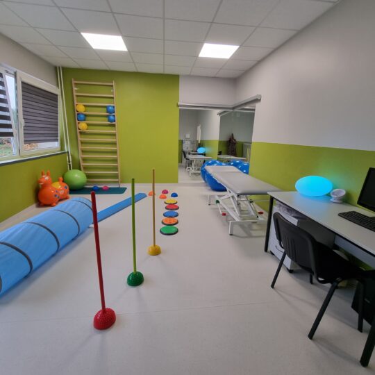 Rajono ligoninėje atidarytas rajono ligoninėje atidarytas skyrius, kurio laukė daugybė šeimų (foto) 2026 rajono ligonin atidarytas skyrius kurio lauk daugyb eim 5 rajono ligoninėje atidarytas iustitia. Bg gimtasis rokiškis
didžiulis poreikis
anot skyriuje dirbančios gydytojos-socialinės pediatrės žydrūnės jakštonienės, vaikų raidos sutrikimų ankstyvosios reabilitacijos skyriaus... Rajono ligoninėje atidarytas skyrius, kurio laukė daugybė šeimų (foto) 2026 2026-10-15 12:23:35 teisingumas - iustitia. Bg rajono ligoninėje atidarytas