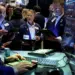 Resultados empresariais, petróleo e geopolítica marcam mercados na quinta-feira 2026 - justiça - iustitia. Bg Resultados empresariais, petróleo e geopolítica marcam mercados na quinta-feira 2026