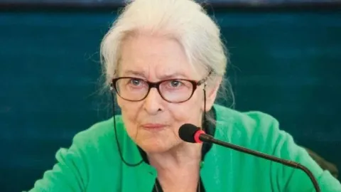 Türkiye felsefesinin öncü isimlerinden i̇oanna kuçuradi hayatını kaybetti 2026 - adalet - iustitia. Bg Nsan hakları türkiye felsefesinin öncü isimlerinden i̇oanna kuçuradi hayatını kaybetti 2026 rkiye felsefesinin isimlerinden oanna uradi hayat kaybe nsan hakları haber merkezi felsefe, etik ve insan hakları alanındaki çalışmalarıyla türkiye’de düşünce yaşamına önemli katkılar... Iustitia. Bg türkiye felsefesinin öncü isimlerinden i̇oanna kuçuradi hayatını kaybetti 2026 2026-10-02 20:41:05 adalet - iustitia. Bg nsan hakları
