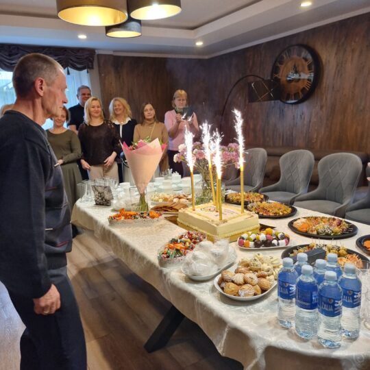 Rudeninis grupinio gyvenimo namų gimtadienis 2026 - teisingumas - iustitia. Bg Grupinio gyvenimo namų rudeninis grupinio gyvenimo namų gimtadienis 2026 rudeninis grupinio gyvenimo nam gimtadienis 2026 27 grupinio gyvenimo namų iustitia. Bg gimtasis rokiškis
tikslas – neatriboti nuo visuomenės skemų socialinių globos namų „žinioje“ – dveji grupinio gyvenimo namai rokiškyje. Jų paskirtis – padėti asmenims su proto... Rudeninis grupinio gyvenimo namų gimtadienis 2026 2026-10-23 07:53:10 teisingumas - iustitia. Bg grupinio gyvenimo namų